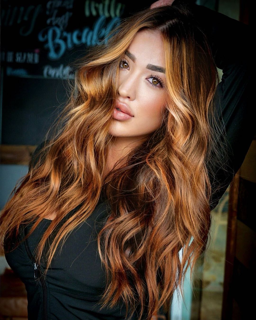 28. Radiance in Waves: The Allure of Sunlit Ginger Locks