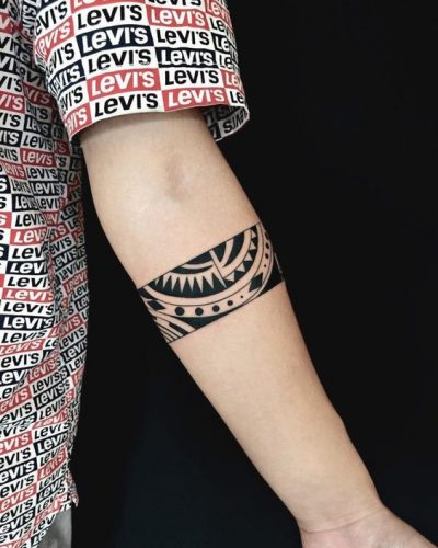 Symbolic Armband Tattoos: 17 Ideas for Men