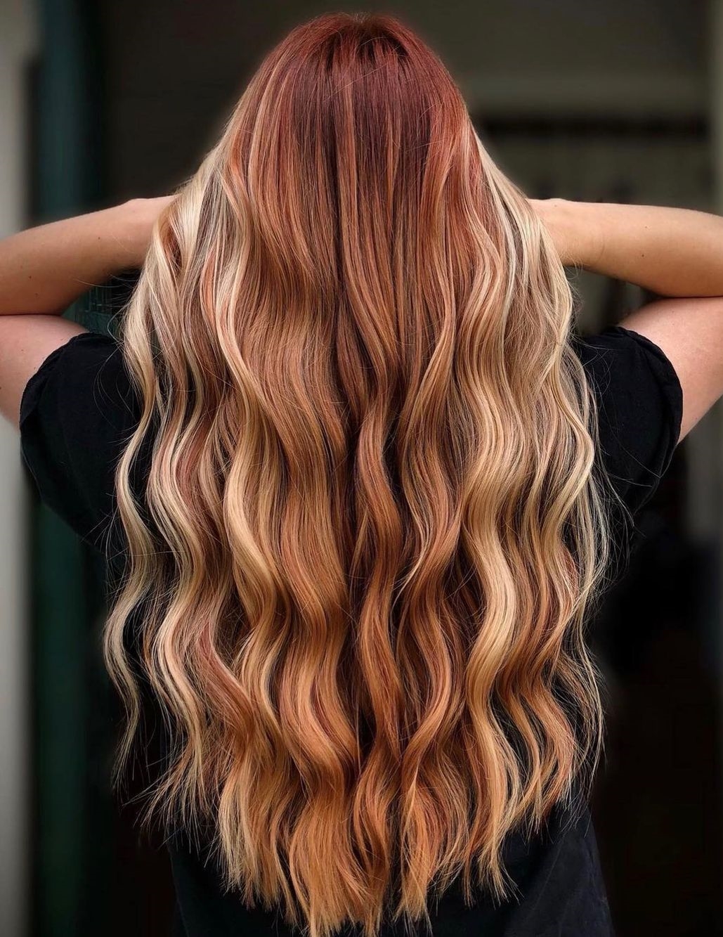 7. The Harmony of Fiery Hues and Soft Waves