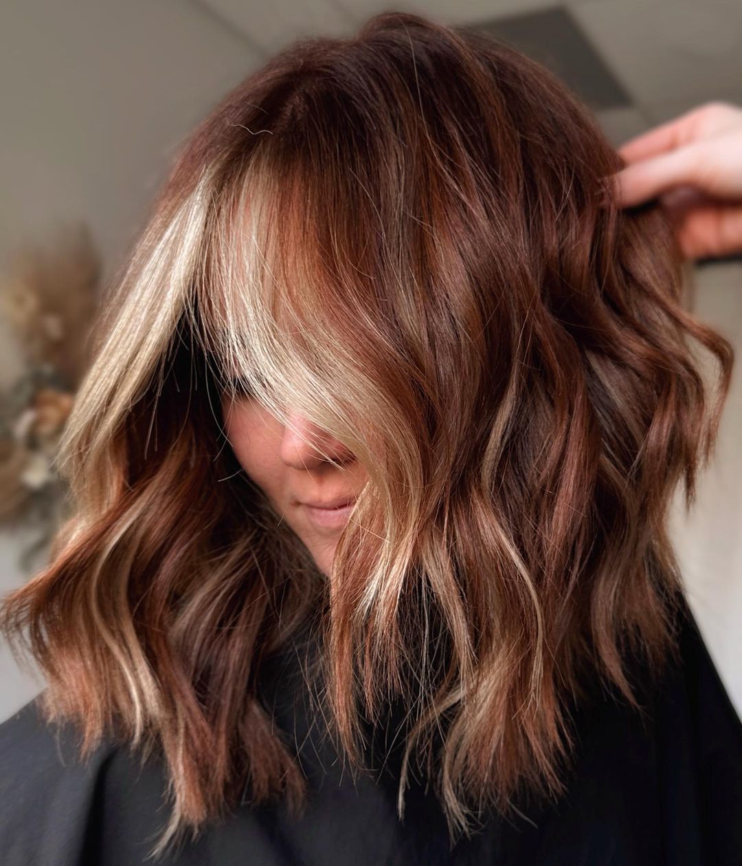 15. A Radiant Blend of Warm Ginger Waves