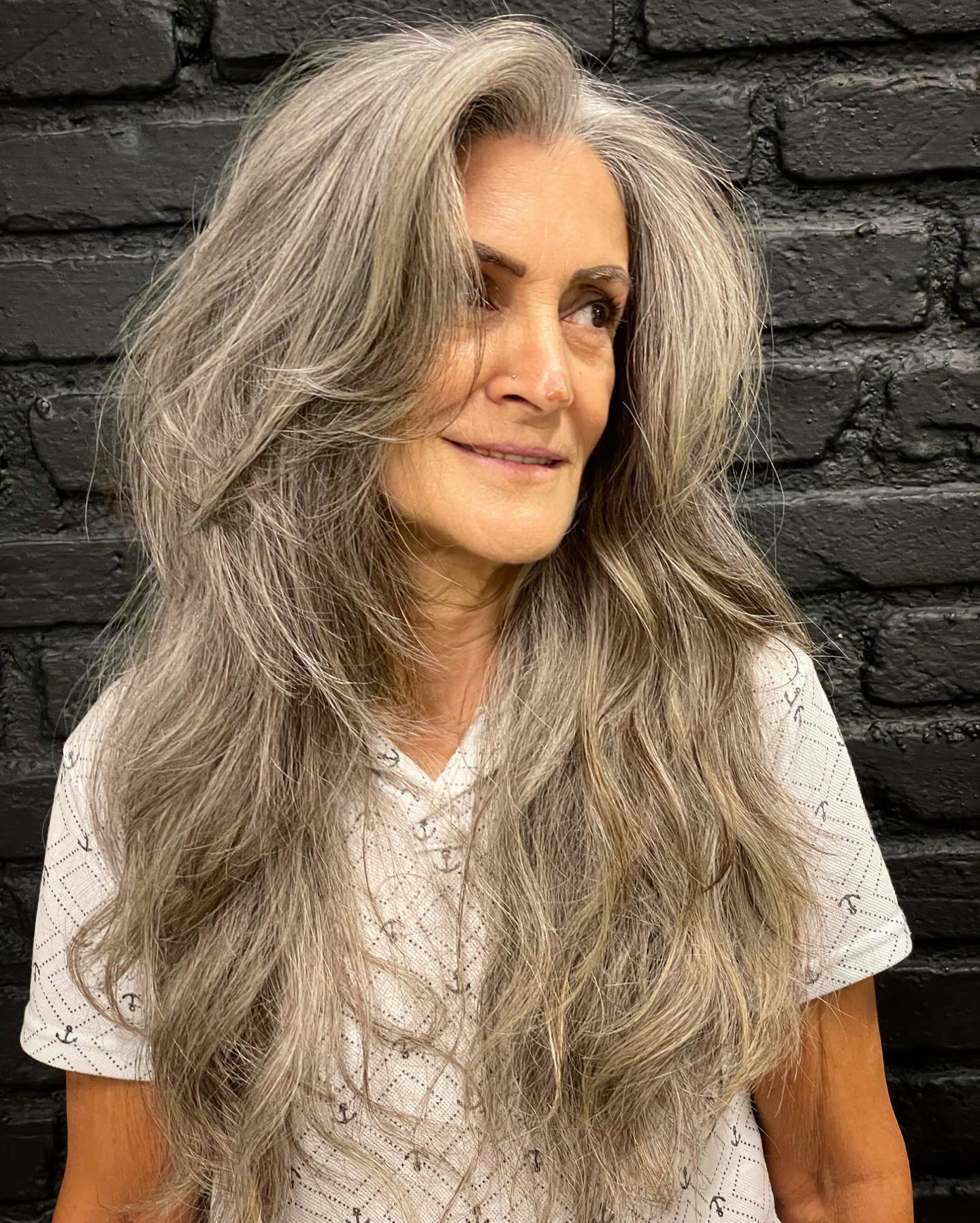 What Are the Best Long Hairstyles for Women over 50?