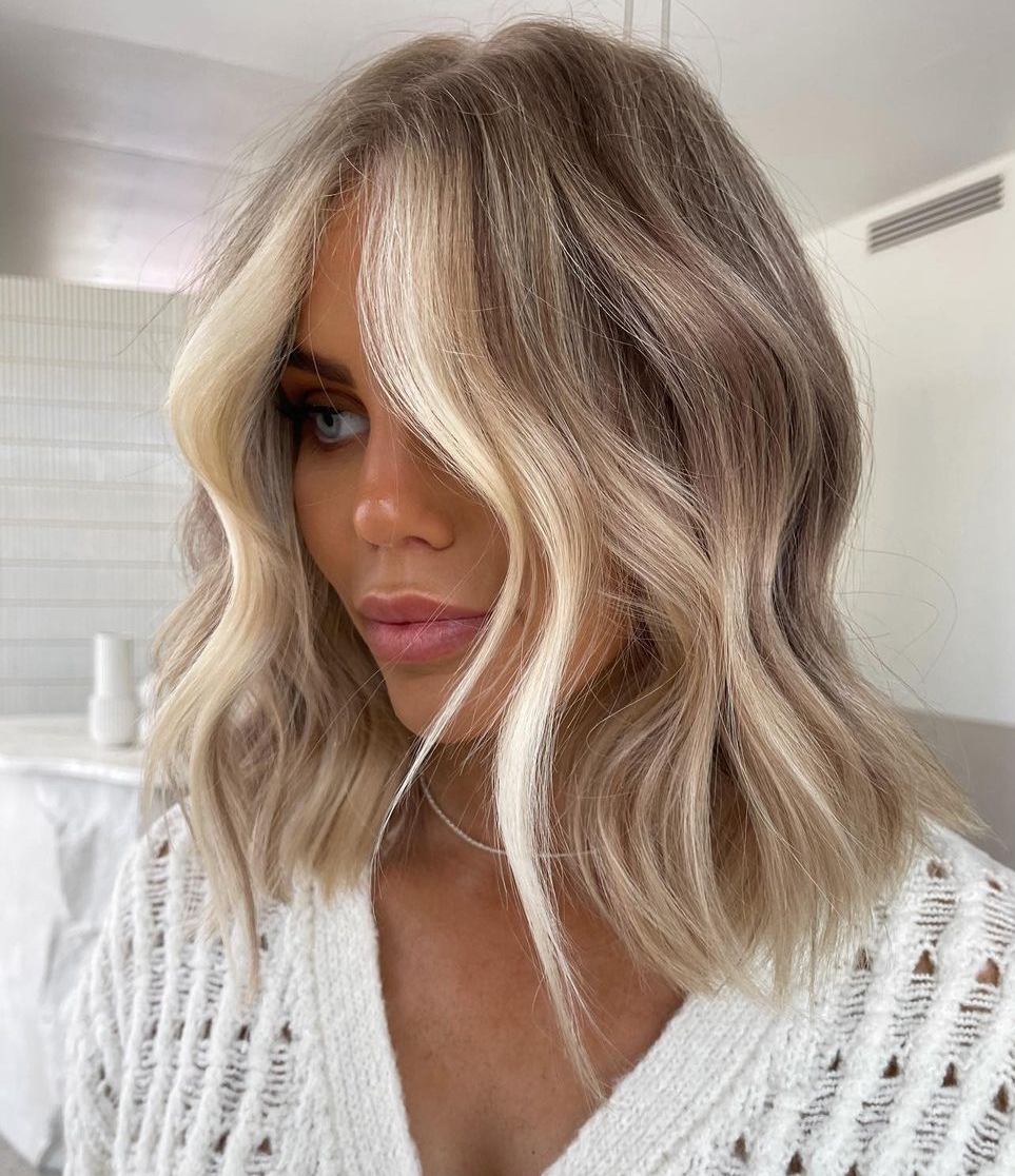 Relaxed Dark Blonde Lob