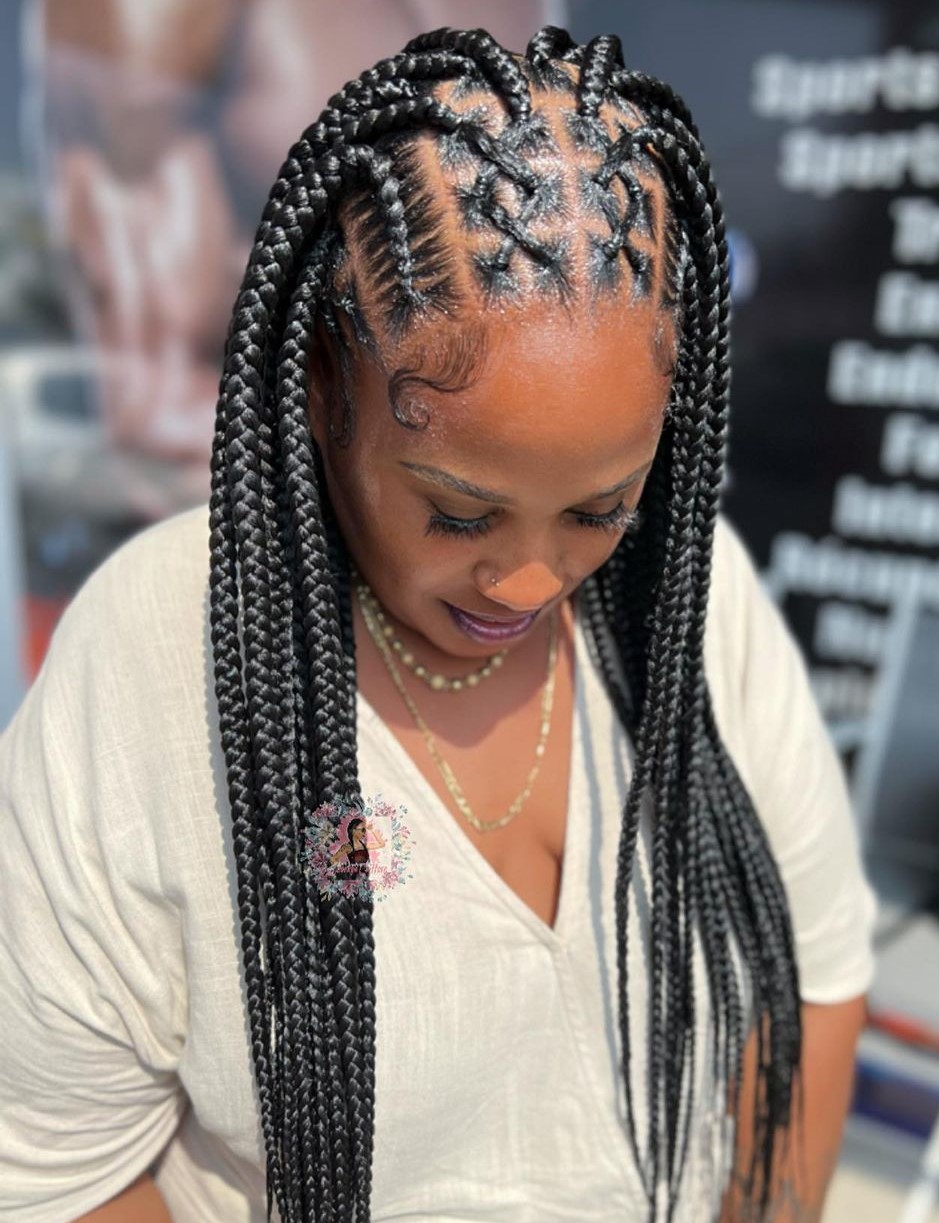 Feed-In Braids with Crisscross Pattern