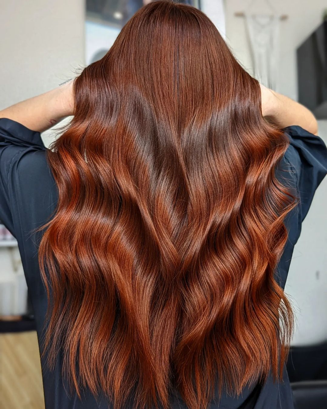 41. Radiance in Motion: Captivating Waves of Ginger Lustre
