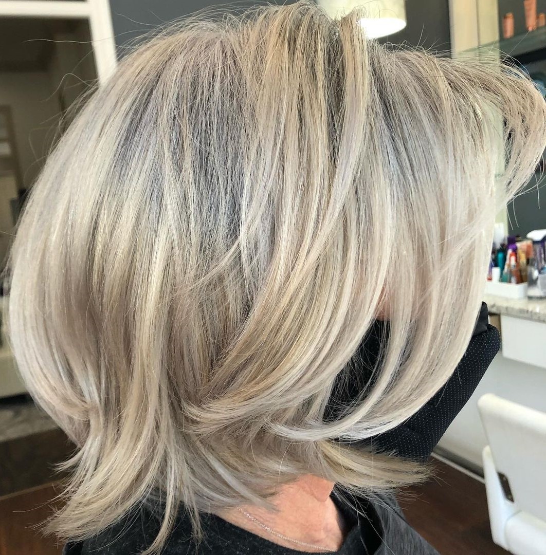 22. Effortless Layered Blending for a Soft Grey Transition
