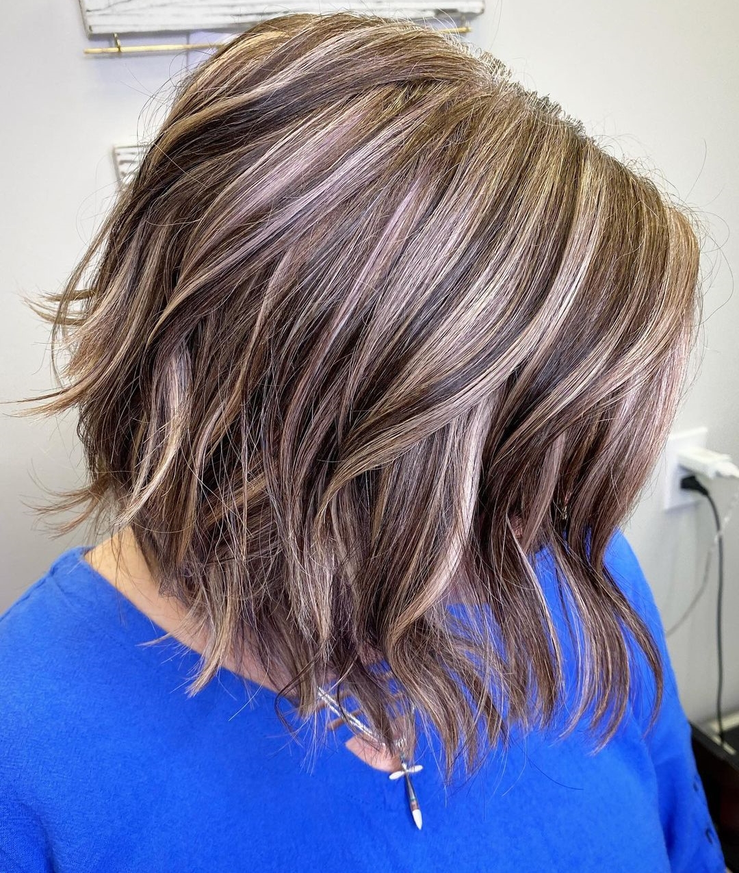 31. Subtle Dimension with Ashy Highlights for a Natural Blend