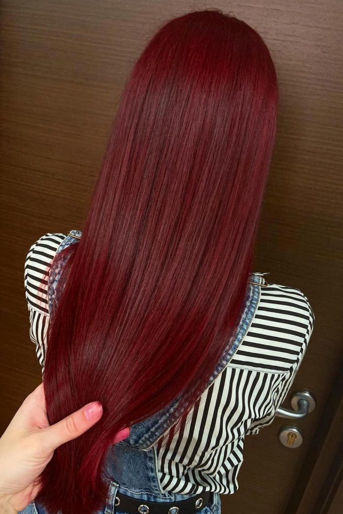 How Does Chocolate Cherry Hair Look Best? How Does Chocolate Cherry Hair Look Best?