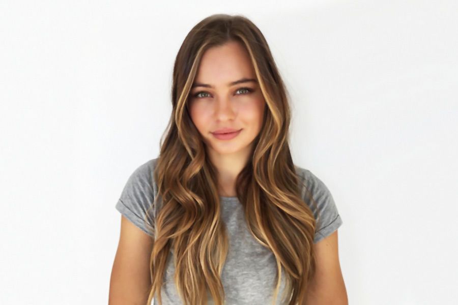 10 Amazing Brown Hair With Blonde Highlights Looks
