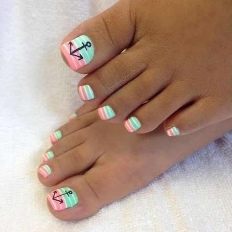 Top 11 Beach Toe Nail Designs You Can’t Miss in 2026